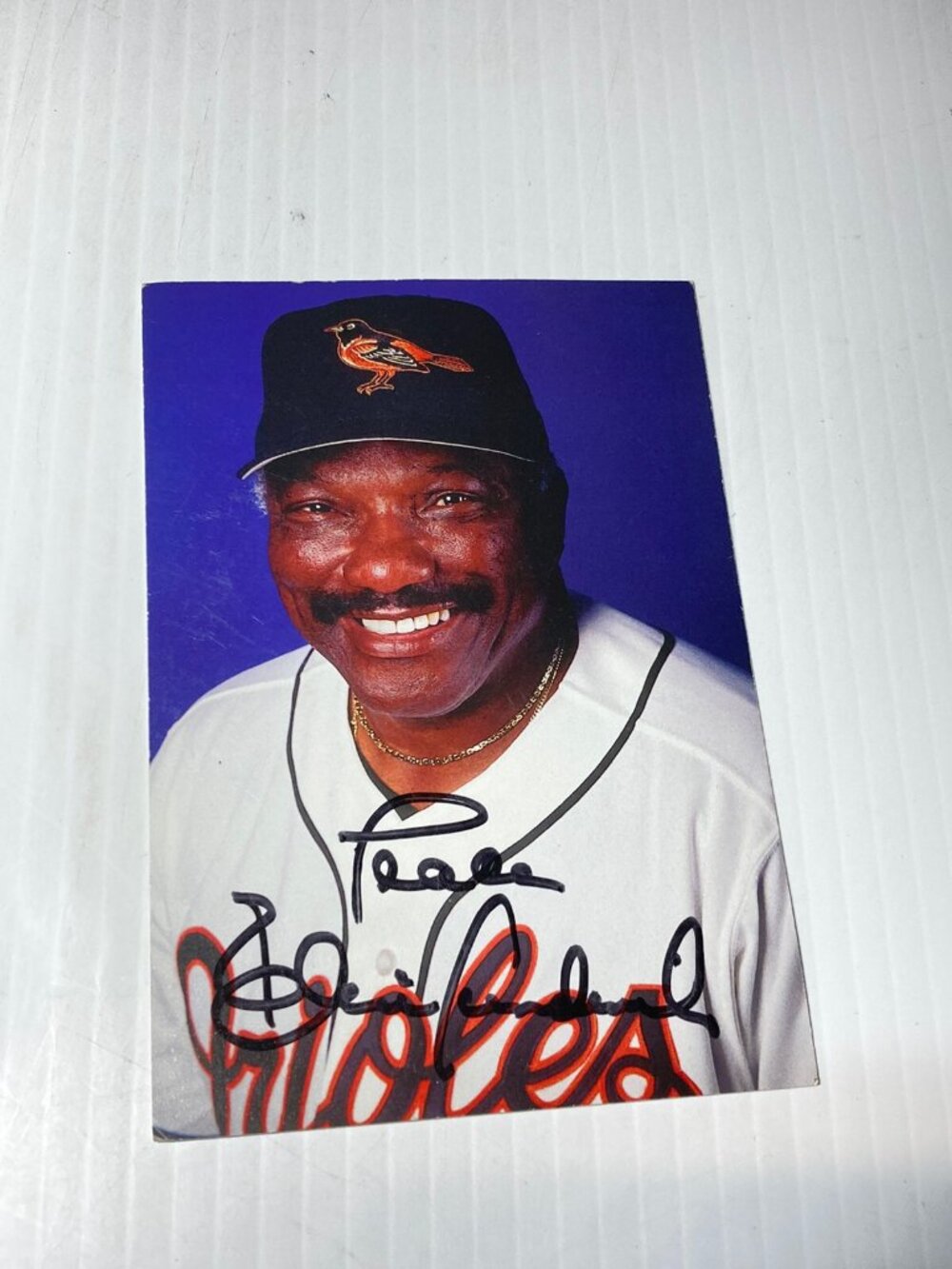 ELROD HENDRICKS Baltimore Orioles Autographed Auto MLB Team Issued Postcard